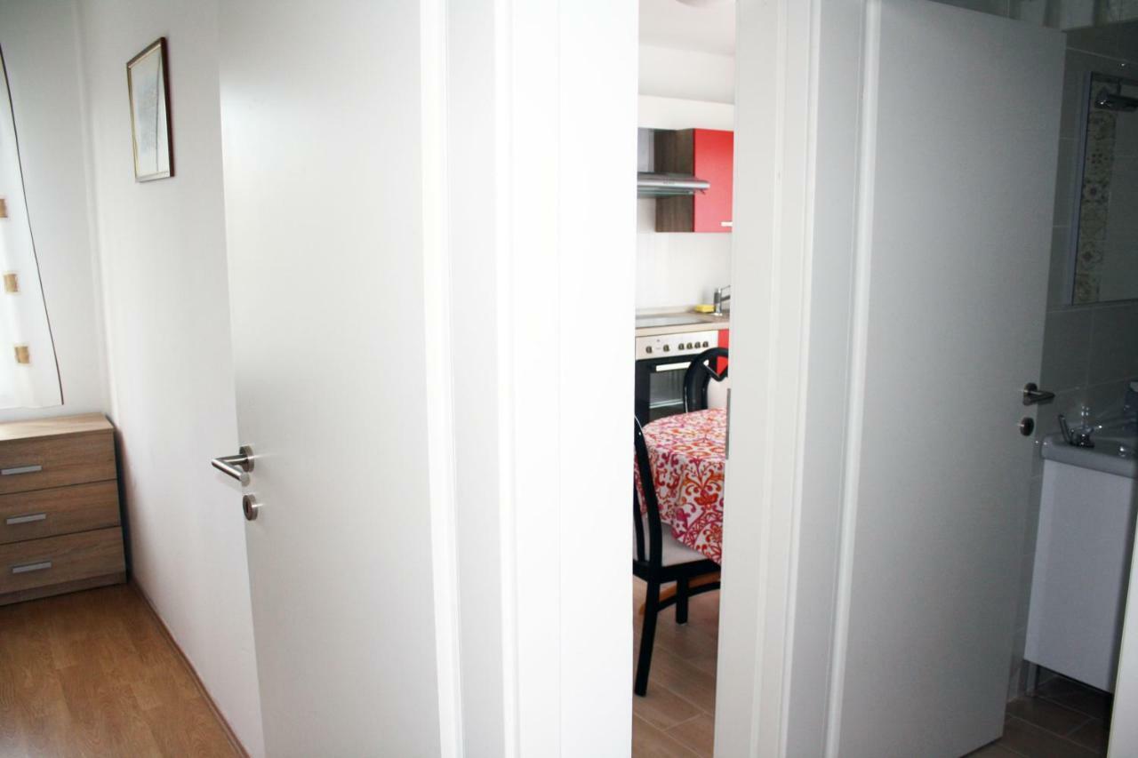 Vera Apartment
